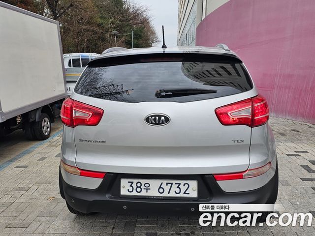 Kia Sportage 2012 — photo 4
