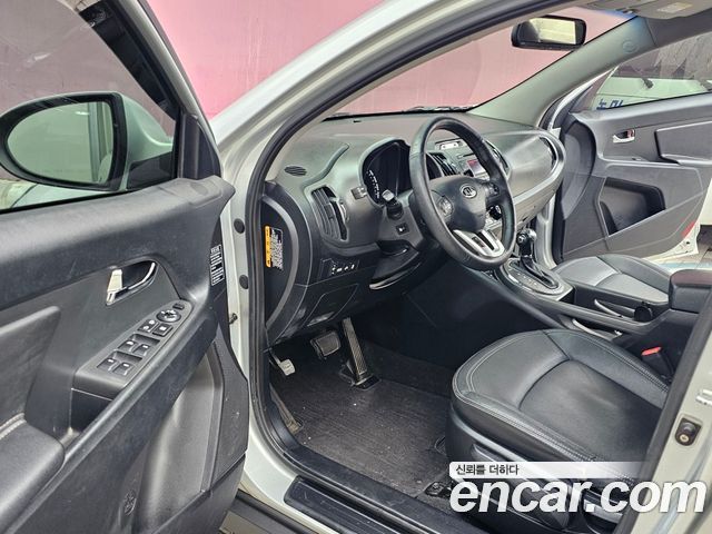 Kia Sportage 2012 — photo 10