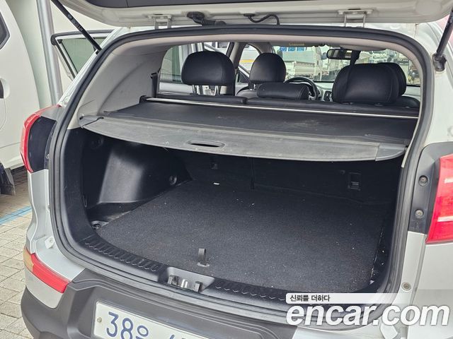 Kia Sportage 2012 — photo 12