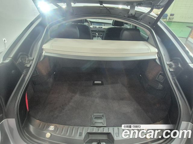 BMW Gran Turismo 2011 — photo 6