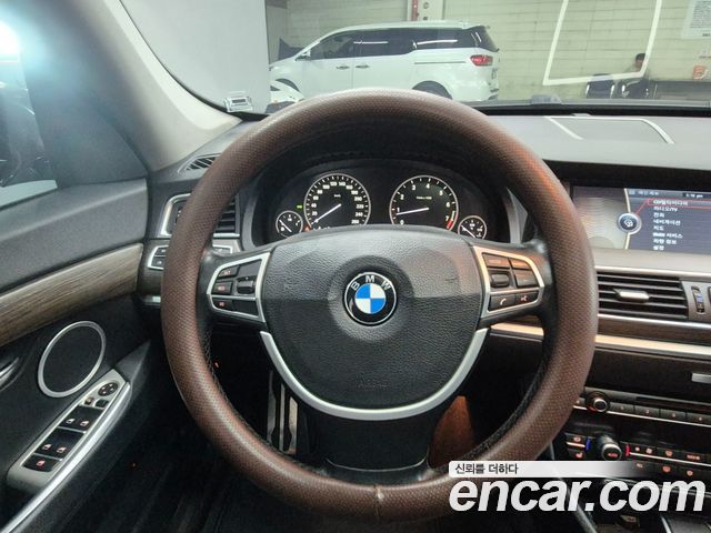 BMW Gran Turismo 2011 — photo 8
