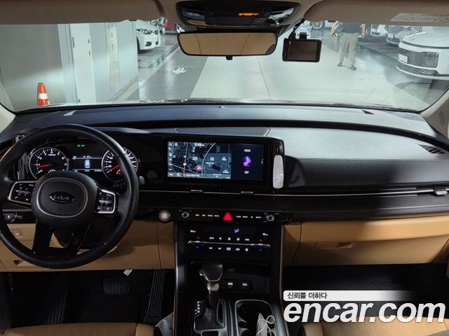 Kia Canival 2021 — photo 7