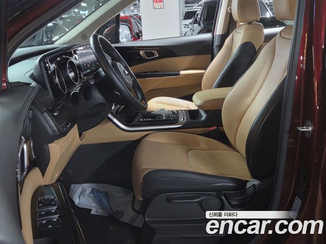 Kia Canival 2021 — photo 10