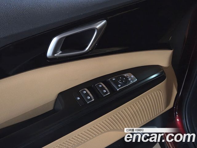 Kia Canival 2021 — photo 12