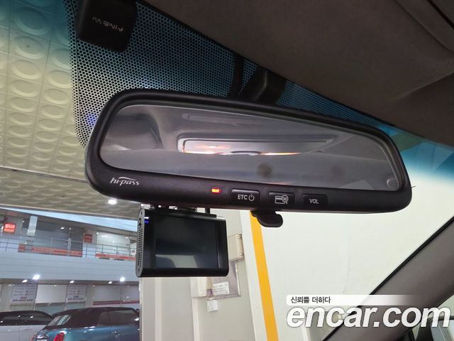 Hyundai Accent 2012 — photo 13