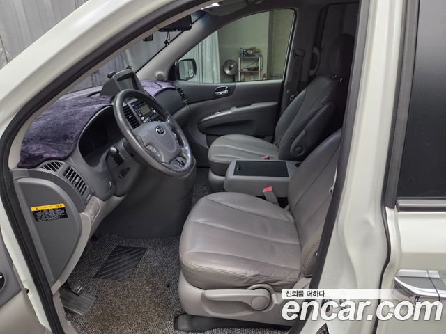 Kia Canival 2014 — photo 7