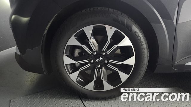 Kia Canival 2021 — photo 5