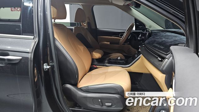 Kia Canival 2021 — photo 10