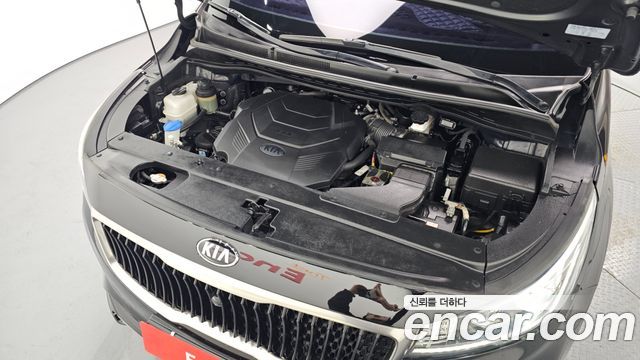 Kia Canival 2019 — photo 6