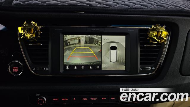 Kia Canival 2019 — photo 15
