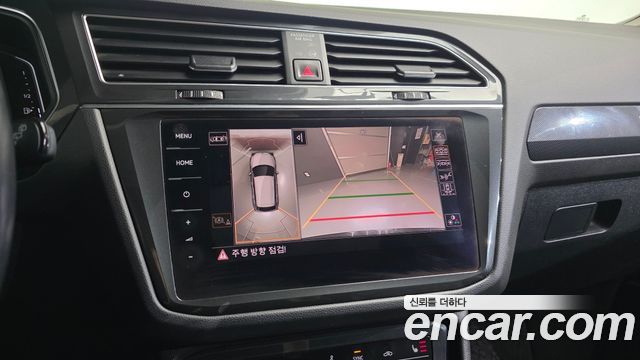 Volkswagen Tiguan 2021 — photo 15