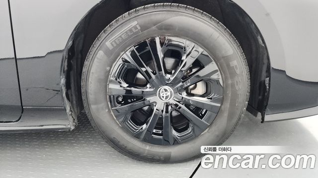 Toyota Prius 2019 — photo 5