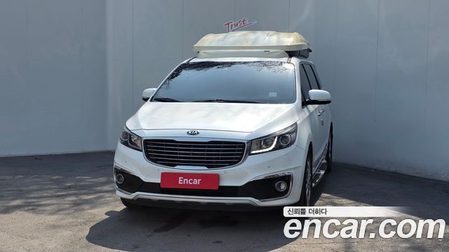 Kia Canival 2017 — photo 3