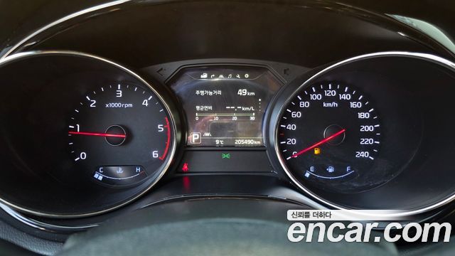 Kia Canival 2017 — photo 8