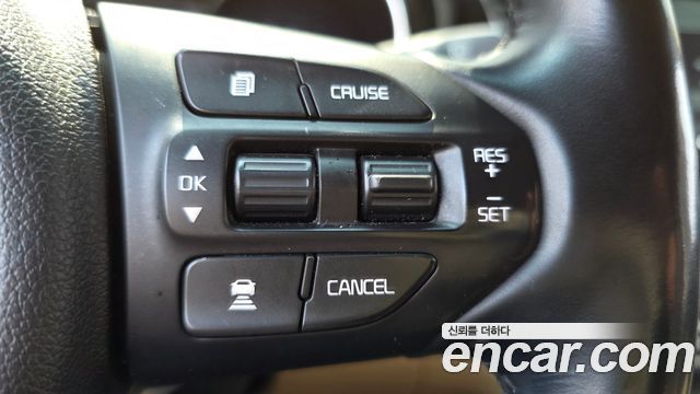 Kia Canival 2017 — photo 17