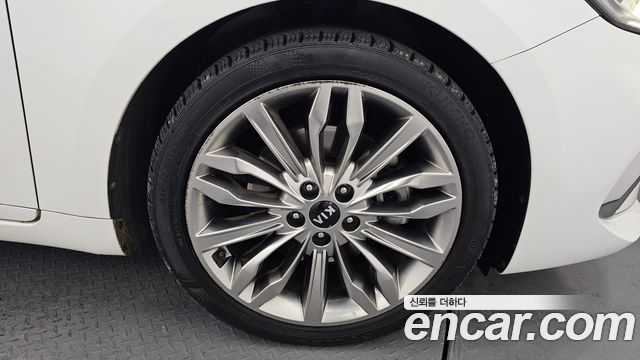 Kia K7 2020 — photo 5