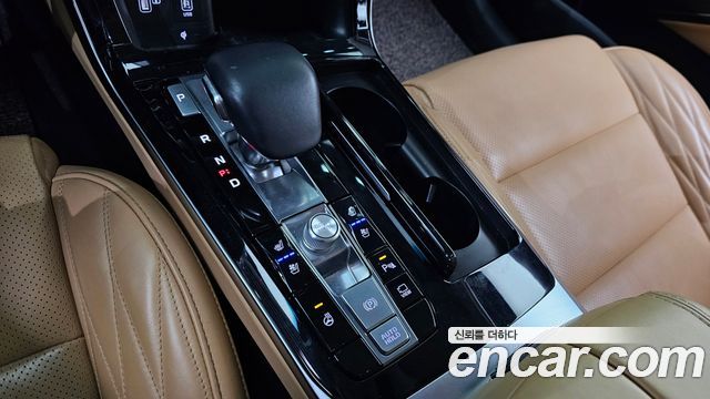 Kia K7 2020 — photo 9