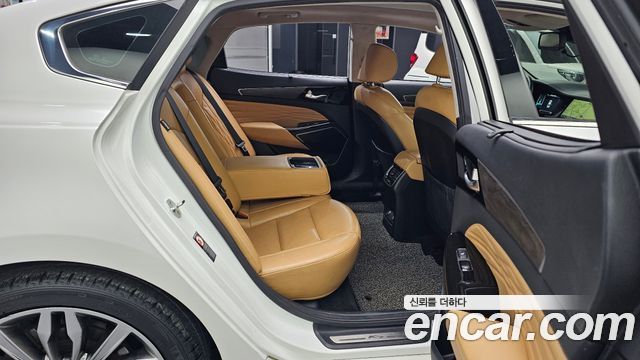 Kia K7 2020 — photo 12