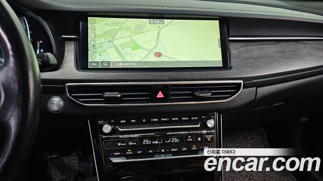Kia K7 2020 — photo 14