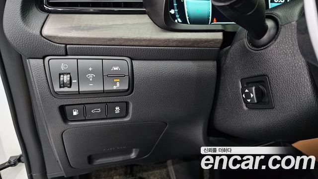 Kia K7 2020 — photo 17