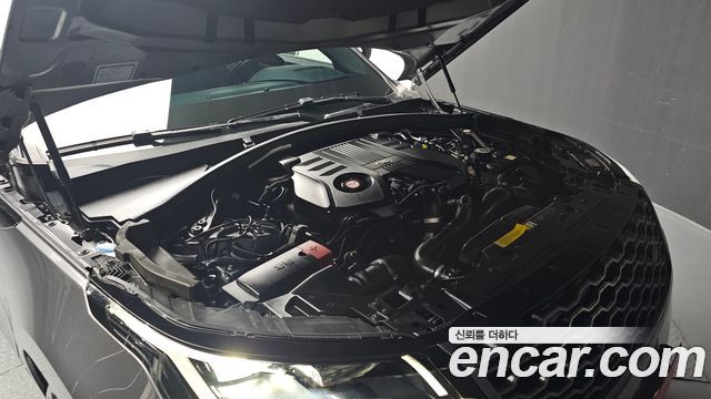 Land Rover Range Rover Velar 2018 — photo 6