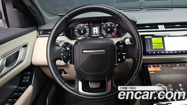 Land Rover Range Rover Velar 2018 — photo 13