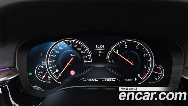 BMW 5-Series 2018 — photo 8