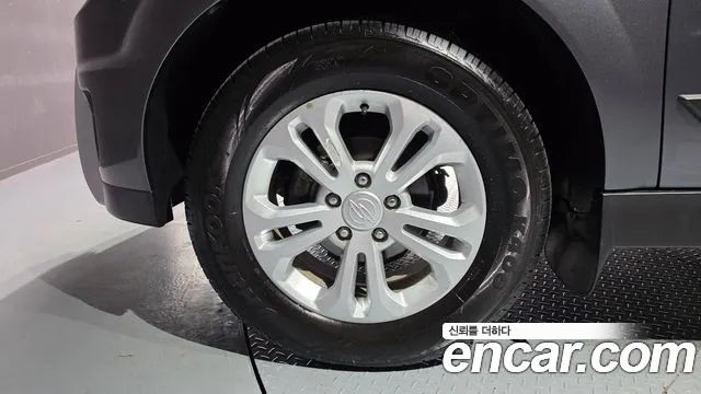 KG Mobility KORANDO 2016 — photo 17
