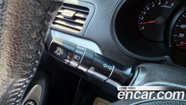 Kia morning 2012 — photo 18