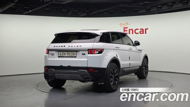 Land Rover Range Rover Evoque 2015 — photo 2