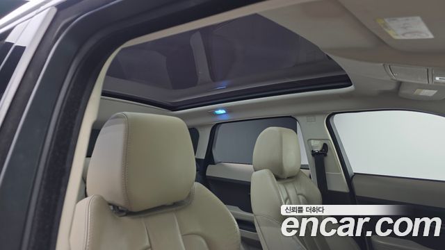 Land Rover Range Rover Evoque 2015 — photo 18