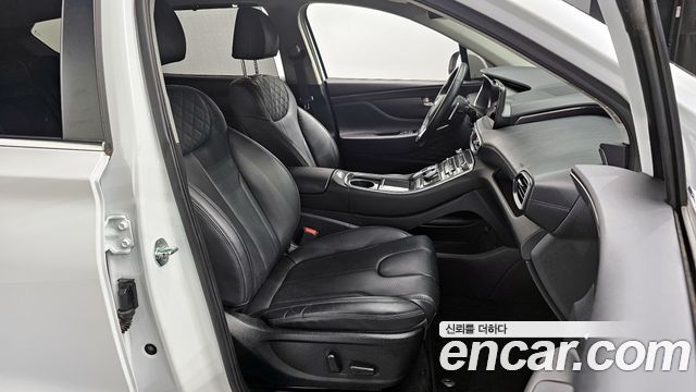 Hyundai Santafe 2021 — photo 10