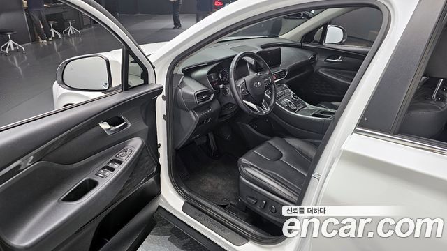 Hyundai Santafe 2021 — photo 11