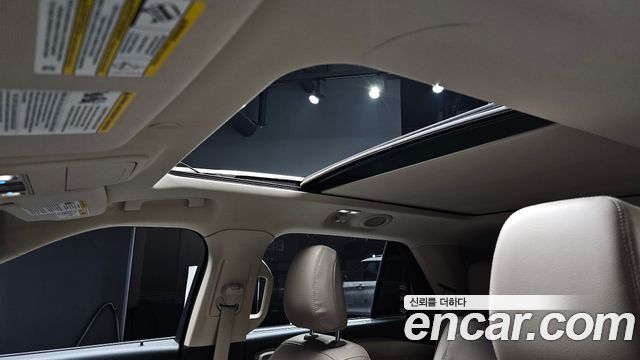 Ford Explorer 2021 — photo 19