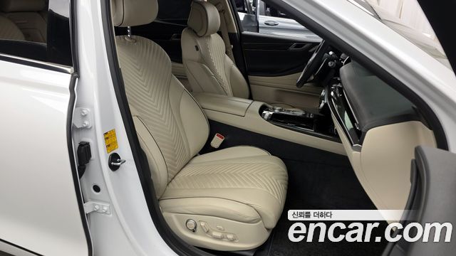 Genesis G80 2022 — photo 11