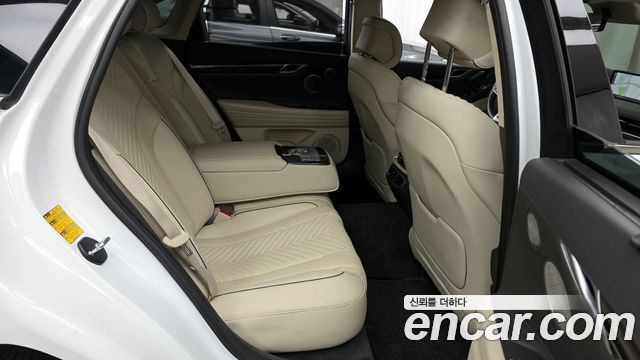Genesis G80 2022 — photo 12