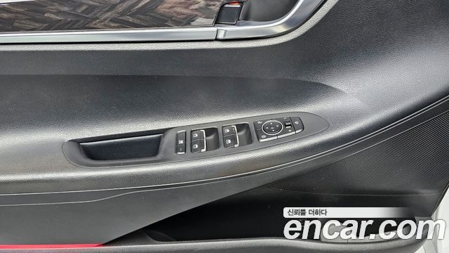 Hyundai Grandeur 2019 — photo 17