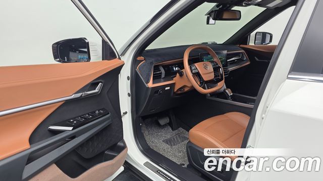 KG Mobility Torres 2023 — photo 10