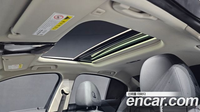 BMW 3-Series 2019 — photo 19
