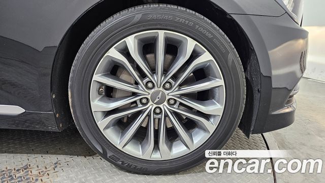 Hyundai Genesis 2016 — photo 5