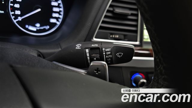 Hyundai Genesis 2016 — photo 16