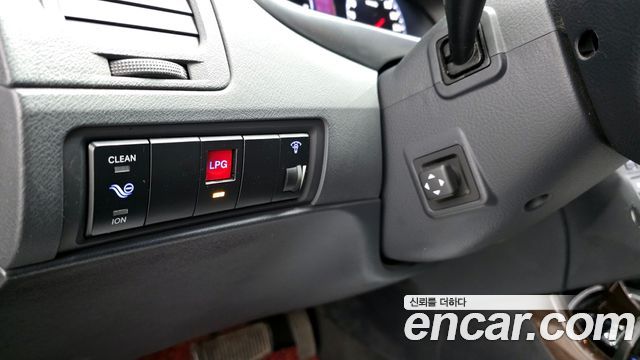 Hyundai Grandeur 2010 — photo 20