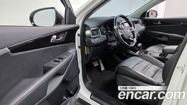 Kia Sorento 2020 — photo 11