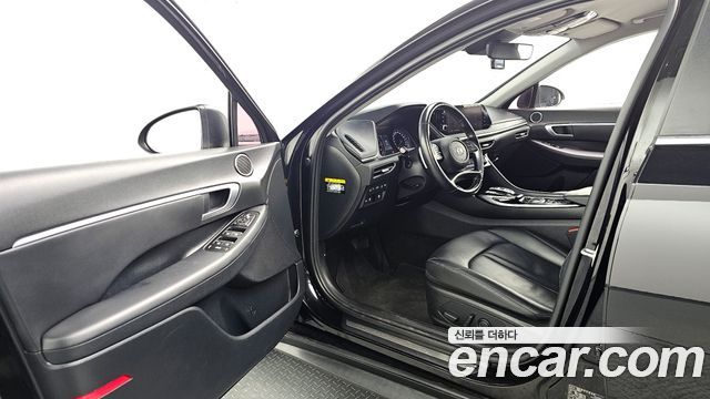 Hyundai Sonata 2020 — photo 11