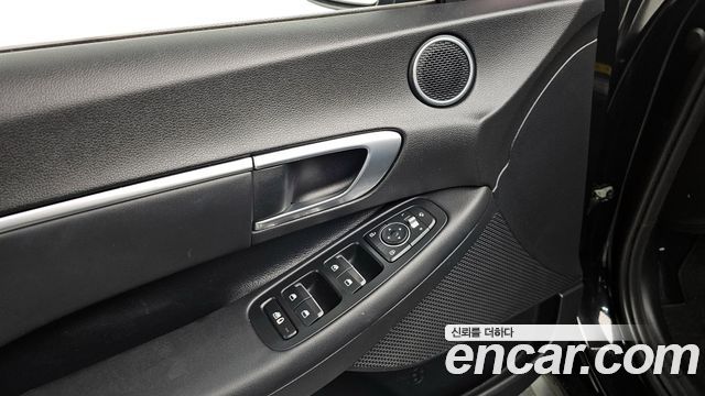 Hyundai Sonata 2020 — photo 19