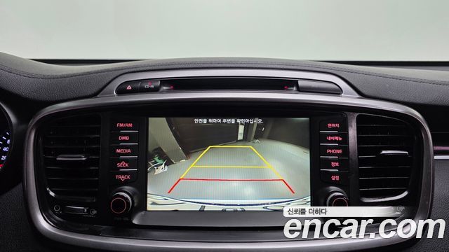 Kia Sorento 2017 — photo 17