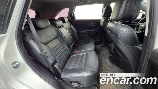 Kia Sorento 2017 — photo 19