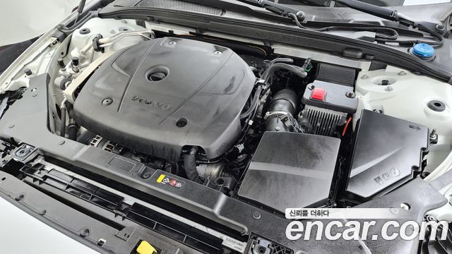 Volvo S60 2020 — photo 6