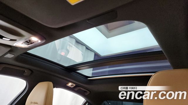 Volvo S60 2020 — photo 18