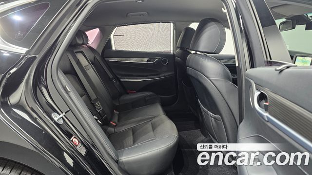 Hyundai Grandeur 2018 — photo 12